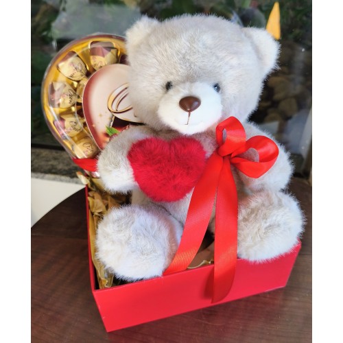 Pelúcia e bombons importados 