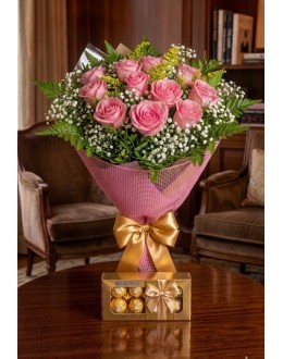 Buquê 12 Rosas e Ferrero Rocher