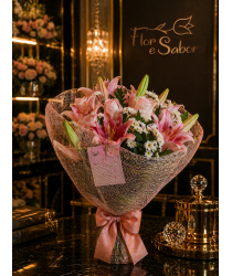 Buquê Lírios e Rosas 